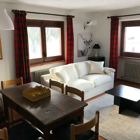 Hameau De Jadis Apartment *