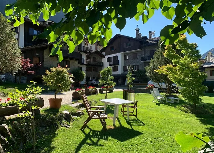 Hameau De Jadis Apartment